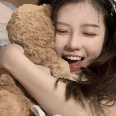 女贼金丝猫